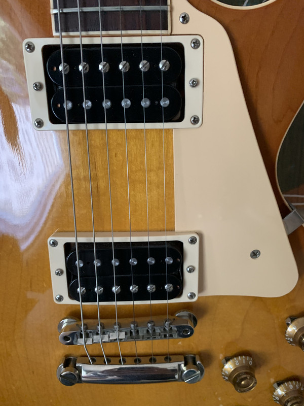 67234136-2F32-4445-8759-4A804A6EE5D4