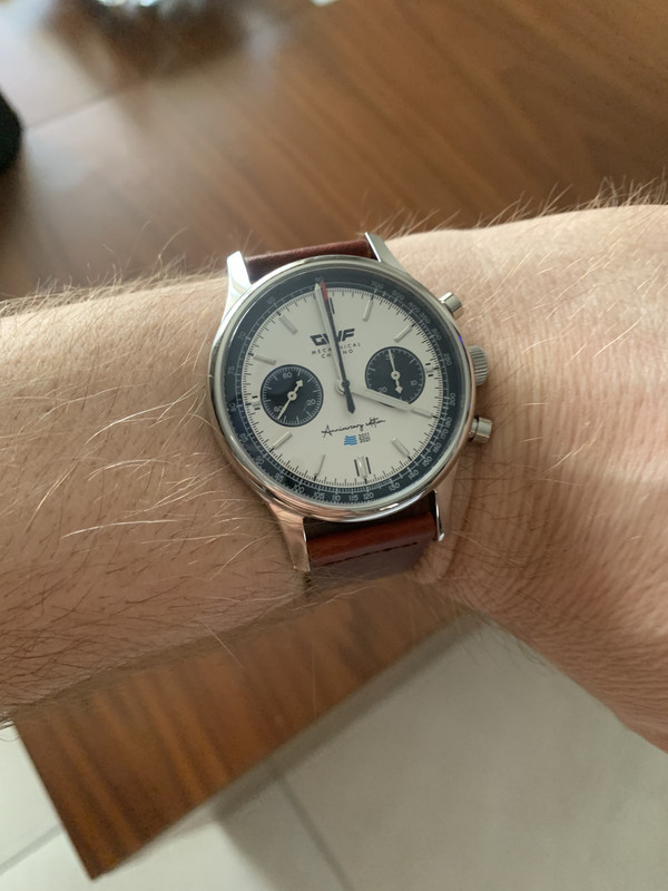 22BC235F-80D4-4DA8-80C0-4D9BC84EAB25