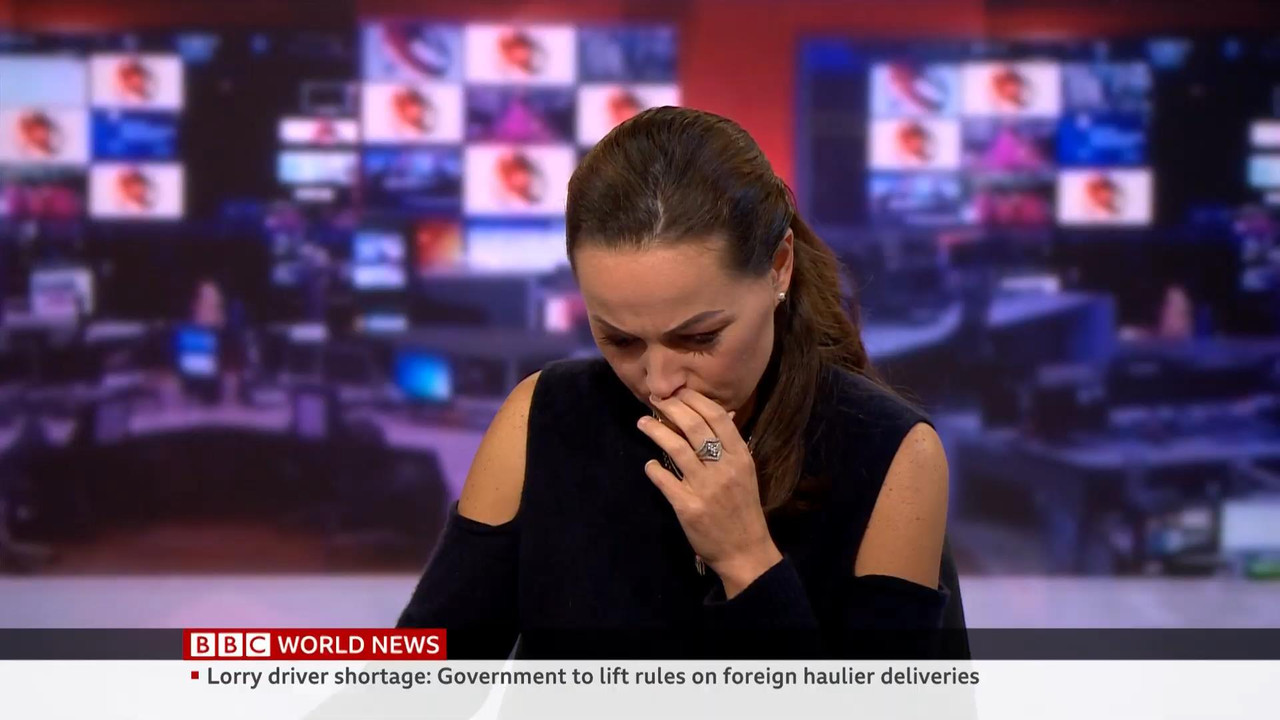 10.15 - 06.00.00 - BBC World News. News. Reporting on the day's inter....ts_snapshot_52.23_[2021.10.
