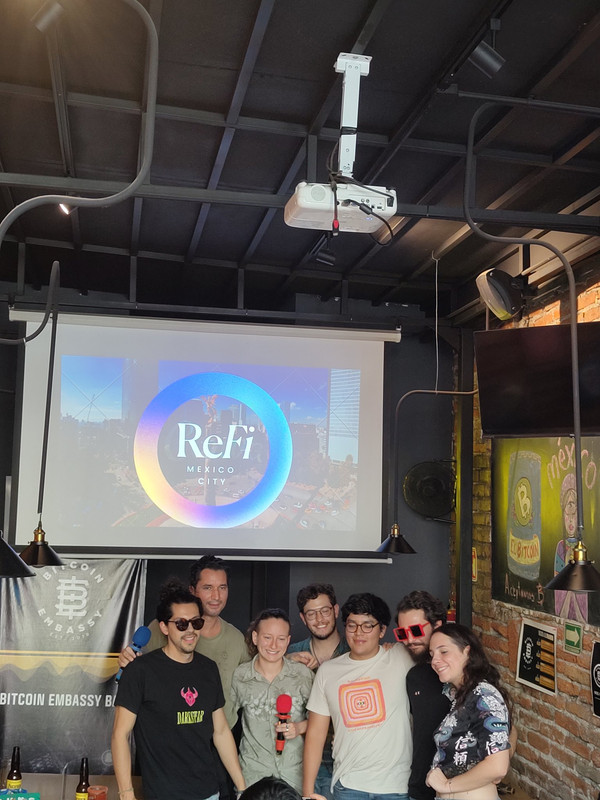 Re-Fi-Team-Mexico.jpg
