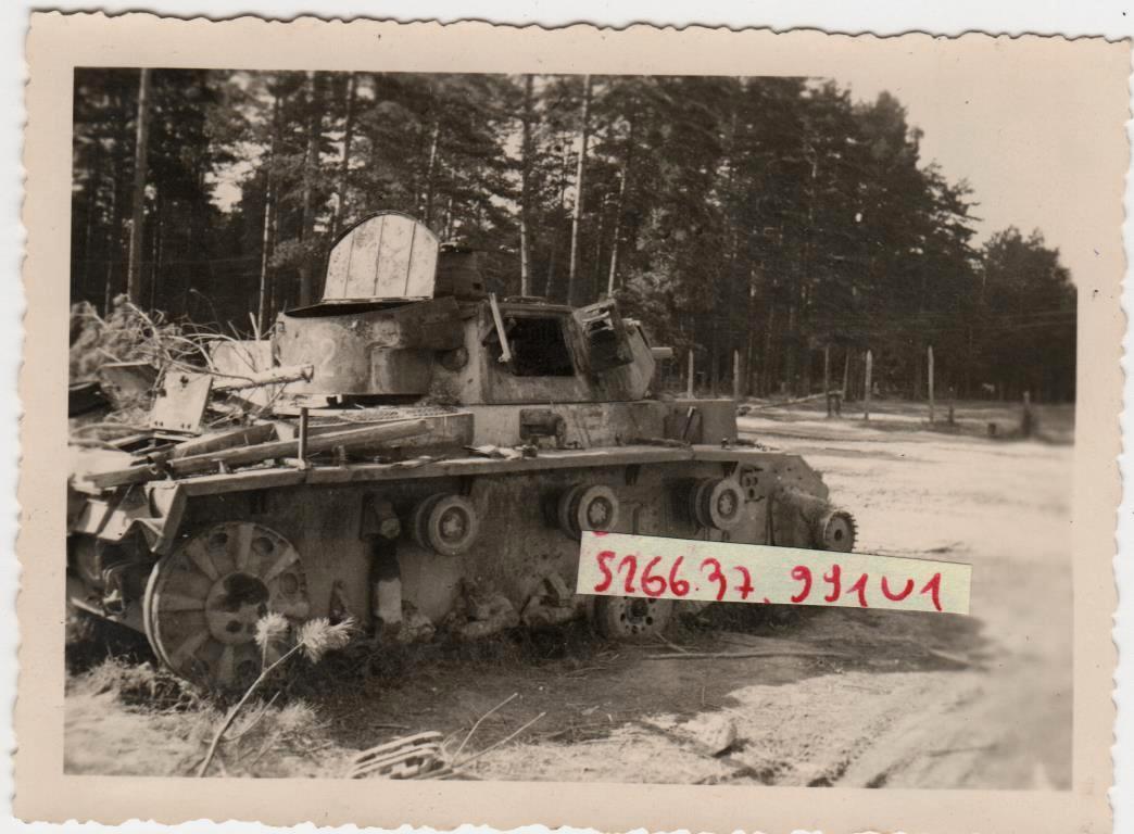 Zerstörte Wehrmacht Panzer III Nummer 22 Russlan