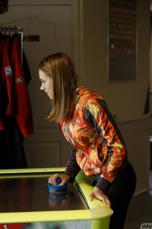 full_023_1221061707427301