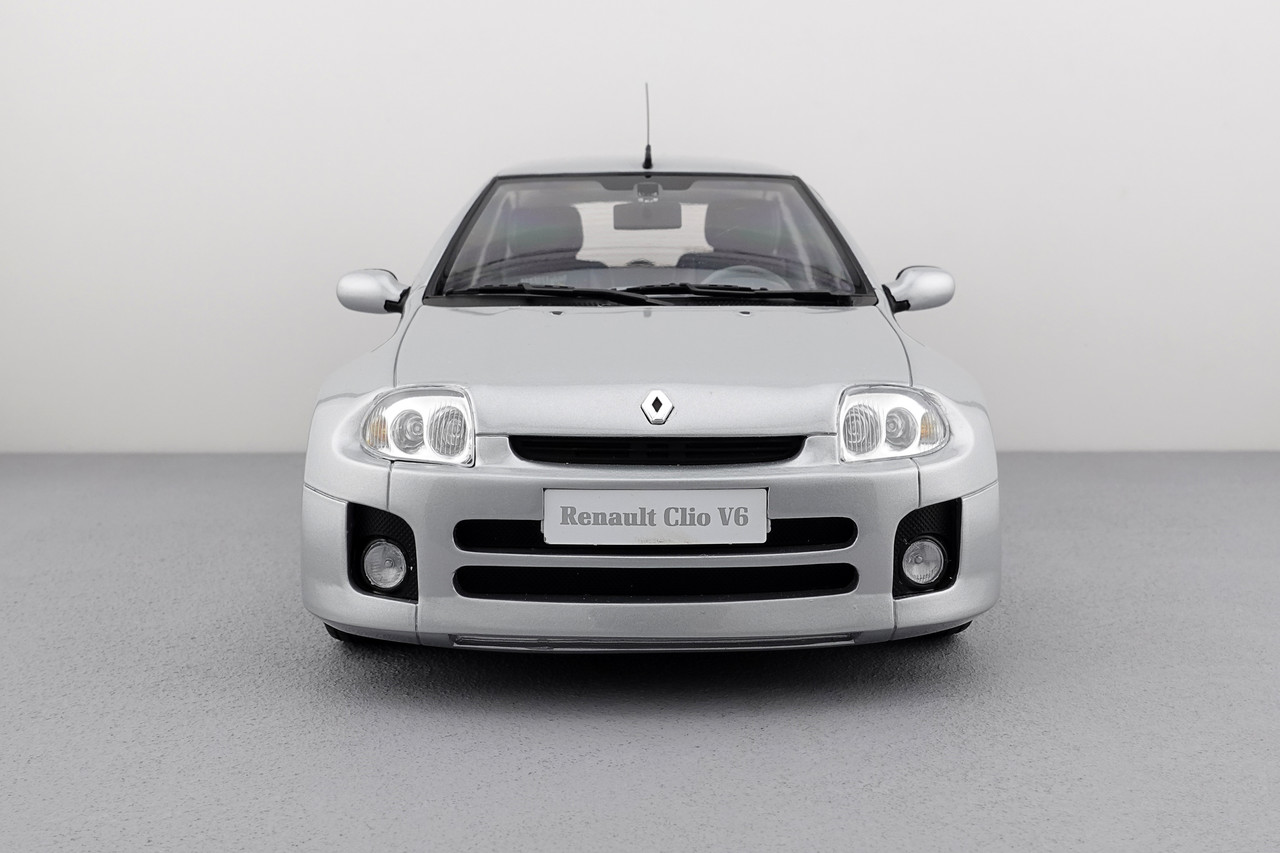 1/18 ルノー　クリオ　スポーツ　v6 Renault Clio V6 - Otto - 1:18 | DiecastXchange Forum