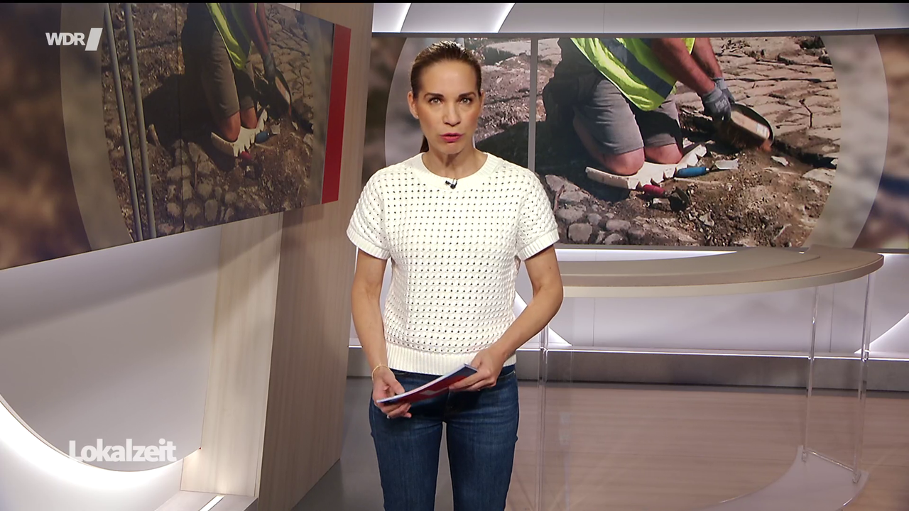 Kristina Sterz WDR Lokalzeit OWL 03 06 2026 89X Caps 37