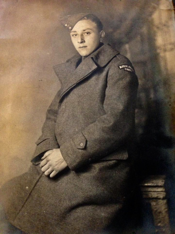 48372BB3-C7B3-4D5B-A142-9DAEB76363E9