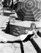 claire-trevor-a23