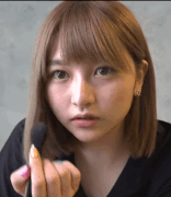 Haachin-Make-Face