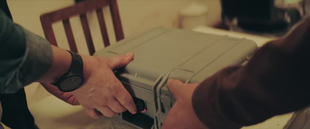 [Image: kbl2g9zi4md2.jpg]