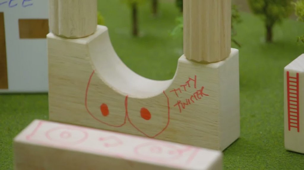 [Image: yq9tz4zvm1a4.jpg]