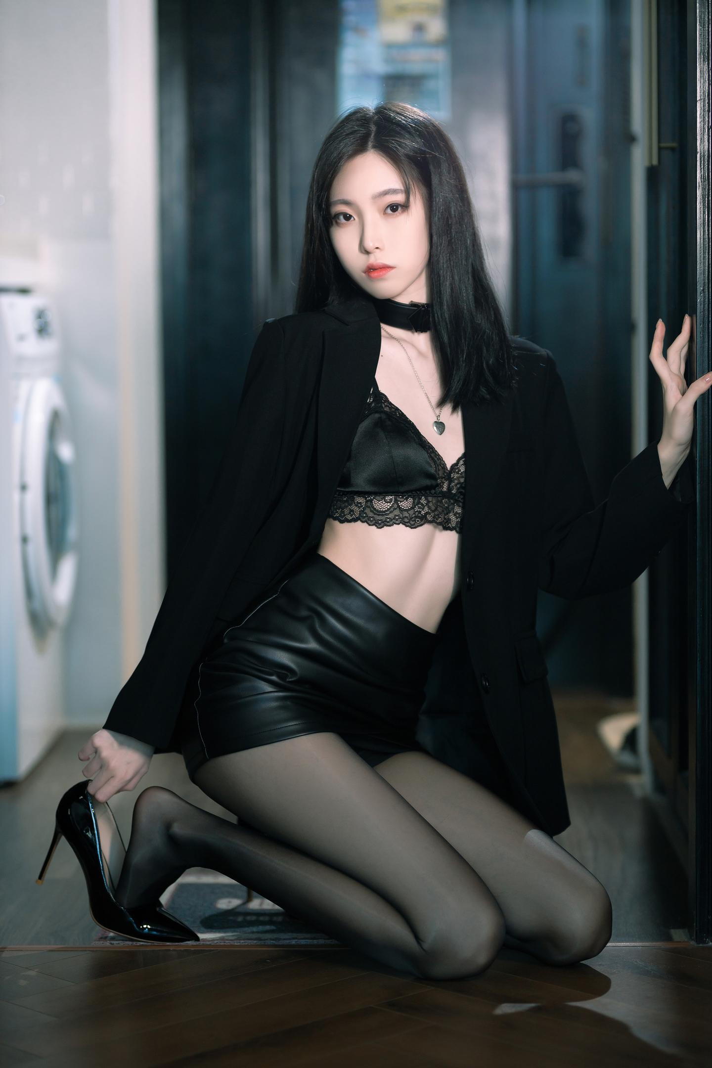 许岚LAN NO.017 黑丝西装 9