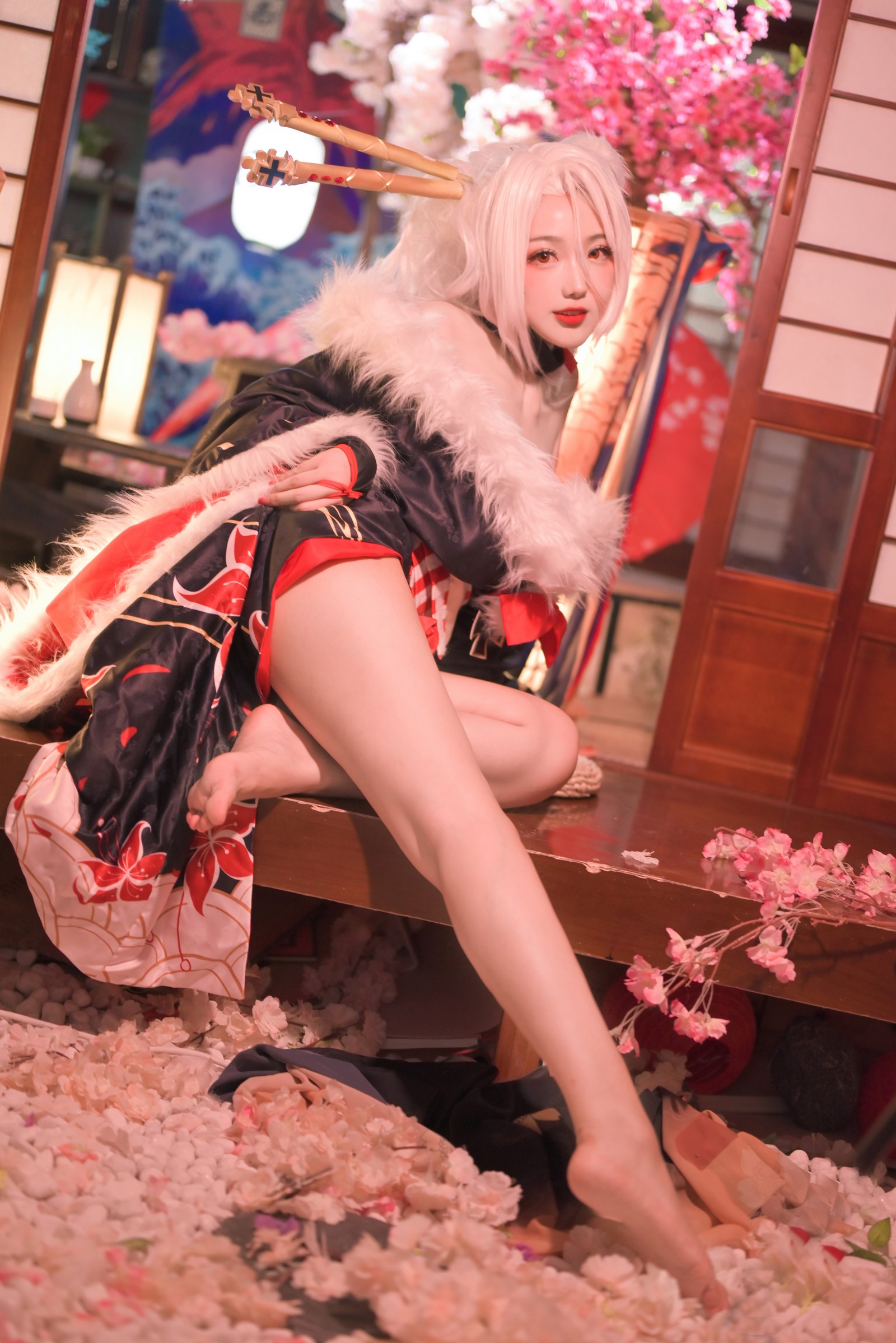 刺青Poi 海因里希 新春 Cosplay｜节日主题 写真合集【17P｜214MB】插图2