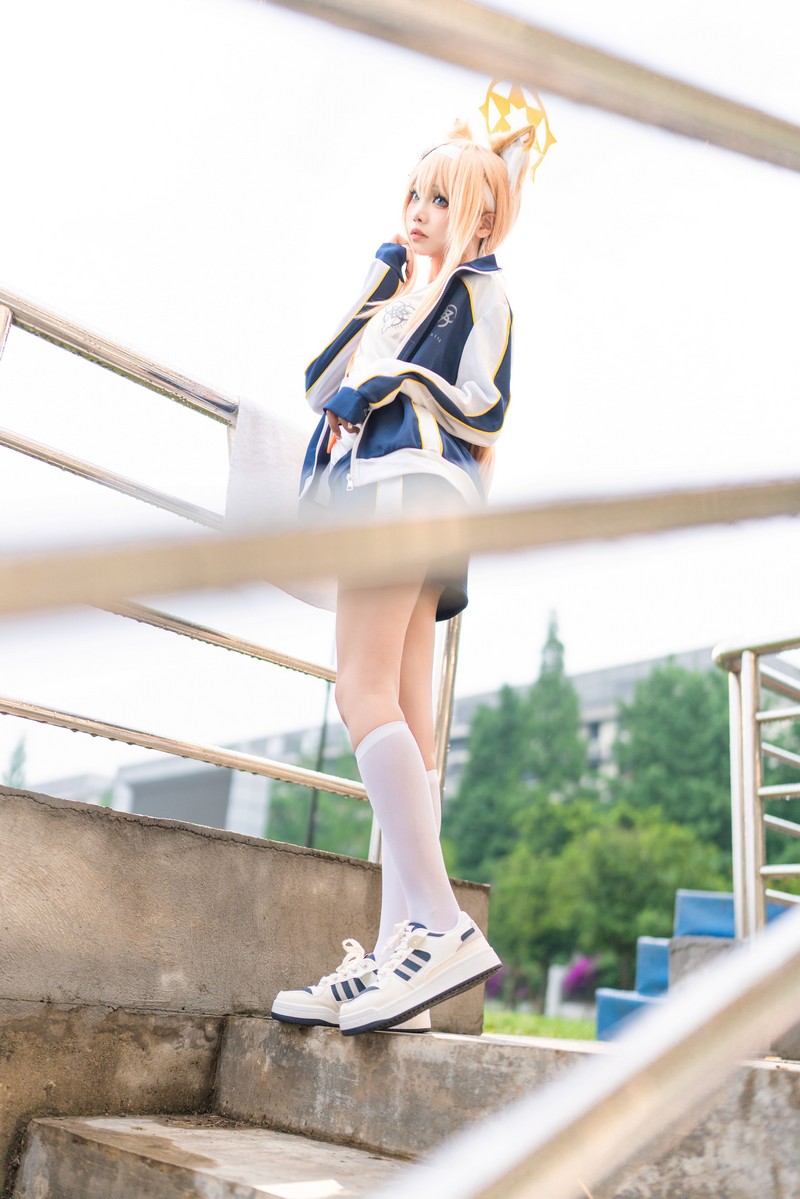 艾西Aiwest 碧蓝档案伊落玛丽体操服Cosplay写真图集 高清美图 44P (178MB)插图6