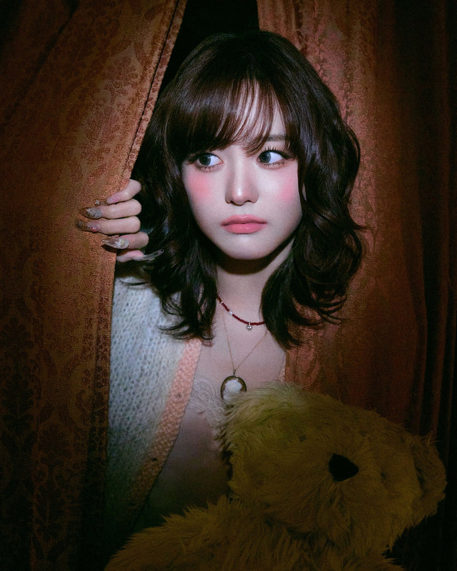 XG 4 Seasons from 1st Full Album THE CORE he Concept Photos documents 3(1)
