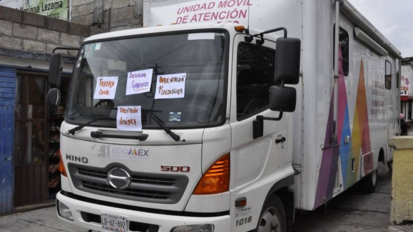 Con unidades móviles, el Estado de México atiende a mujeres víctimas de violencia