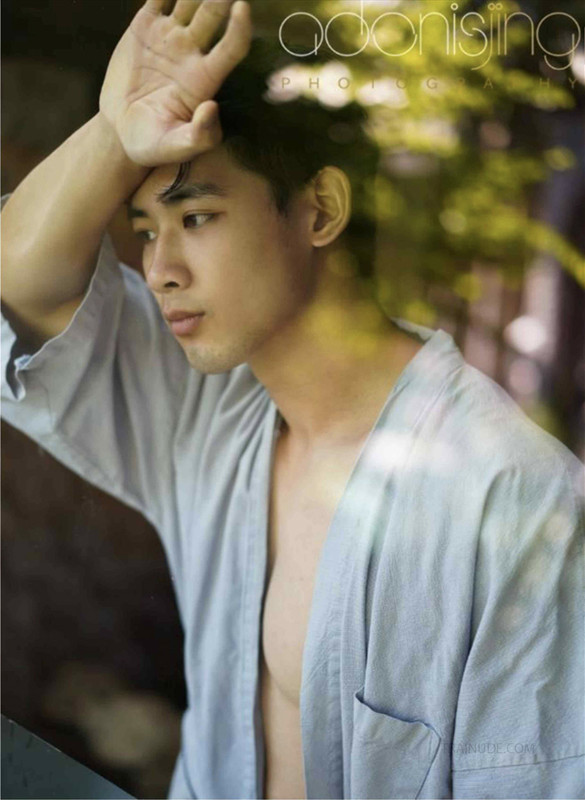 Desire to angel Vol.04 - Anh chàng siêu đẹp trai