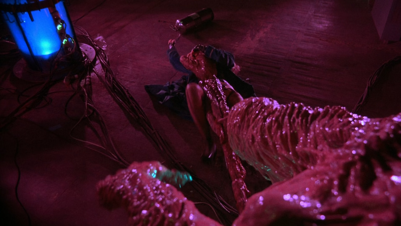 From Beyond 1986 CE (1080p x265 10bit Tigole).mkv_snapshot_00.59