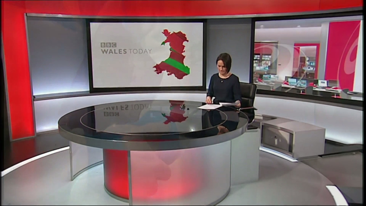 Behnaz_20180205_13301345.mp4_snapshot_00.34_[2018.02.05_17.14.03