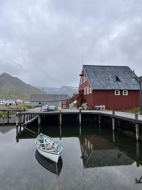 10/07/2025 AKUREYRI, DALVIK, SIGLUFJÖRDUR, HOFSÓS Y SU ESPECTACULAR PISCINA - 2º Viaje a la Tierra del Hielo y Fuego de 21 días (en construcción, con videos) (20)