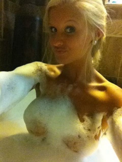 [Image: tub2.jpg]