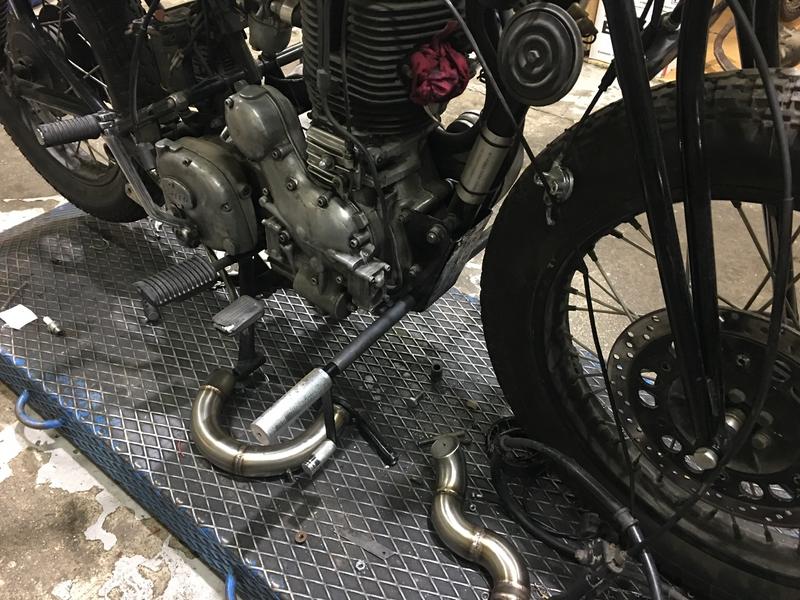 ED5-AE57-C-C7-BC-4-B2-E-851-C-407680191-