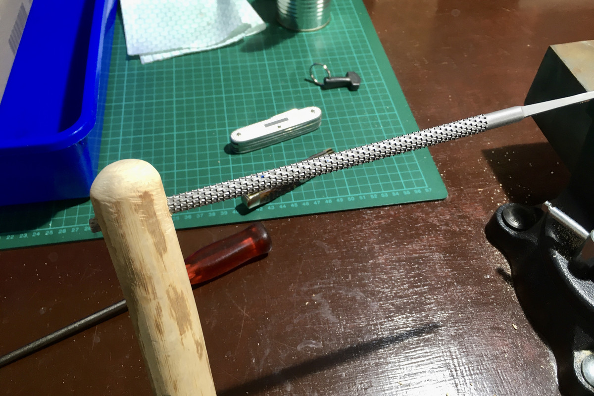 0F4138A6-FCD5-4FC5-B264-30BB061E13F0