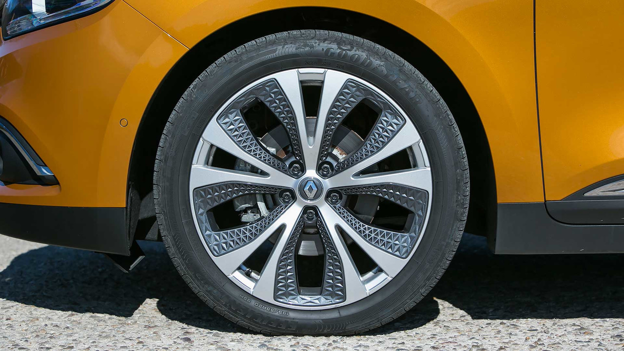 prueba-renault-scenic-2017-teaser