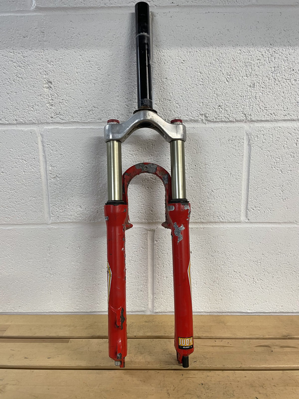 E0AF4521-75BD-4D5E-A5A4-59190E523844