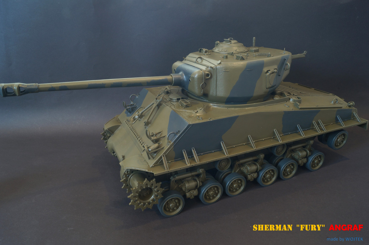 M4A3E8 SHERMAN  FURY 182