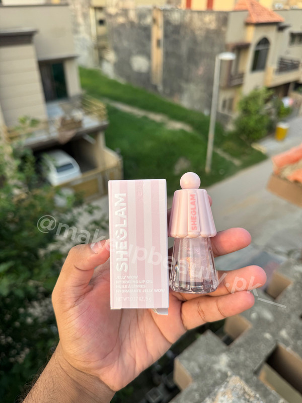 Sheglam Jelly Wow Hydrating Lip oil 5 g. Flavour: Pinkies up.