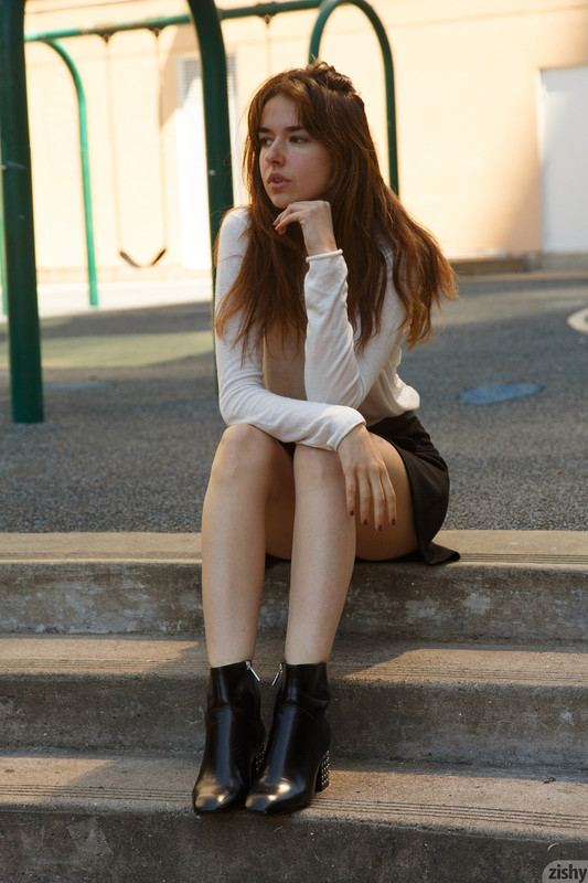 full_018_4505125850142523