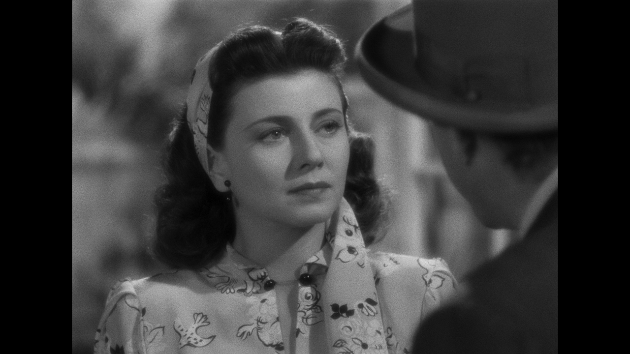 mpv-shot_Bud.Abbott.and.Lou.Costello.Meet.Frankenstein.1948.2160p.UHD.BDRemux.HDR.HEVC-Нечипорук_00_