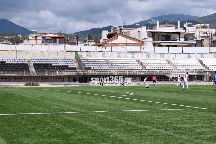 , &Pi;&alpha;&nu;&theta;&omicron;&upsilon;&rho;&iota;&alpha;&kappa;ό&sigmaf;- &Pi;&alpha;&lambda;&lambda;&eta;&xi;&omicron;&upsilon;&rho;&iota;&alpha;&kappa;ό&sigmaf; 3-0: &Mu;&epsilon; &tau;&omicron; &delta;&epsilon;&xi;ί &sigma;&tau;&alpha; &mu;&pi;&alpha;&rho;ά&zeta; &mu;&epsilon; &chi;&alpha;&tau; &tau;&rho;&iota;&kappa; &tau;&omicron;&upsilon; &Alpha;&gamma;&gamma;&epsilon;&lambda;ή (&phi;&omega;&tau;&omicron;&gamma;&rho;&alpha;&phi;ί&epsilon;&sigmaf;)