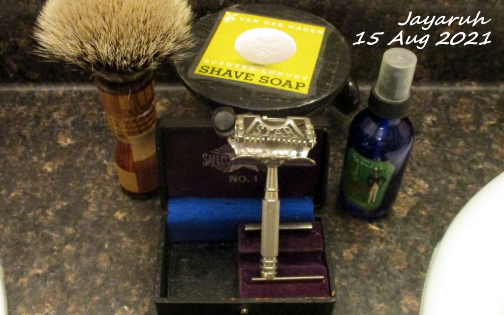 [Image: sos210815.jpg]