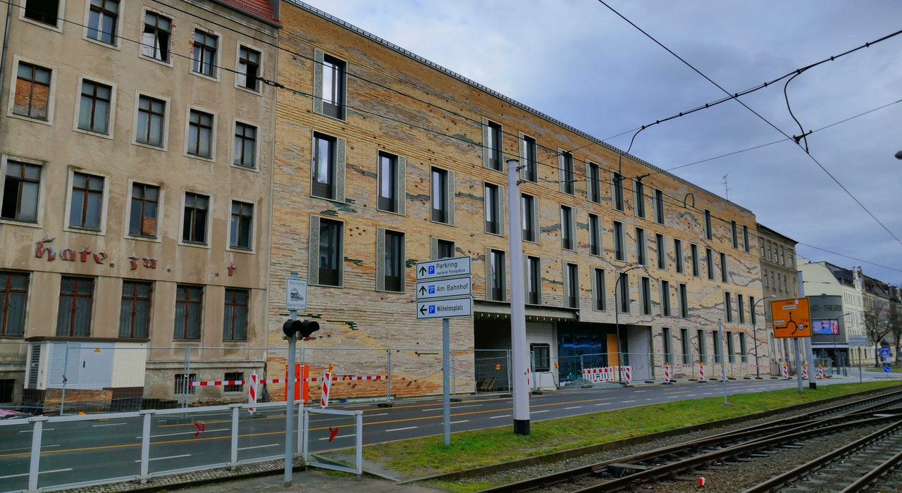 Bild: https://i.postimg.cc/x14wB9Tw/P1180120.jpg