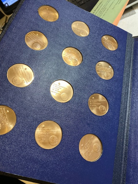 The-Apollos-Coin-Set?