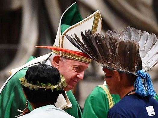 Preti sposati, da Papa Francesco nessuna apertura: «Ecco i miei 4 sogni per l’Amazzonia» dans Articoli di Giornali e News Il-Santo-Padre-Francesco
