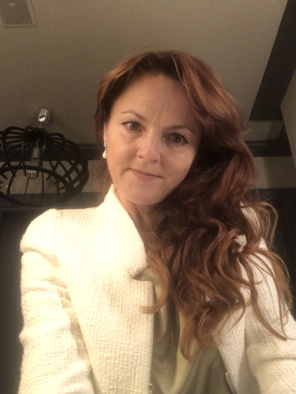 04EFBED4-9A54-4A4C-A92A-659C893C34C9