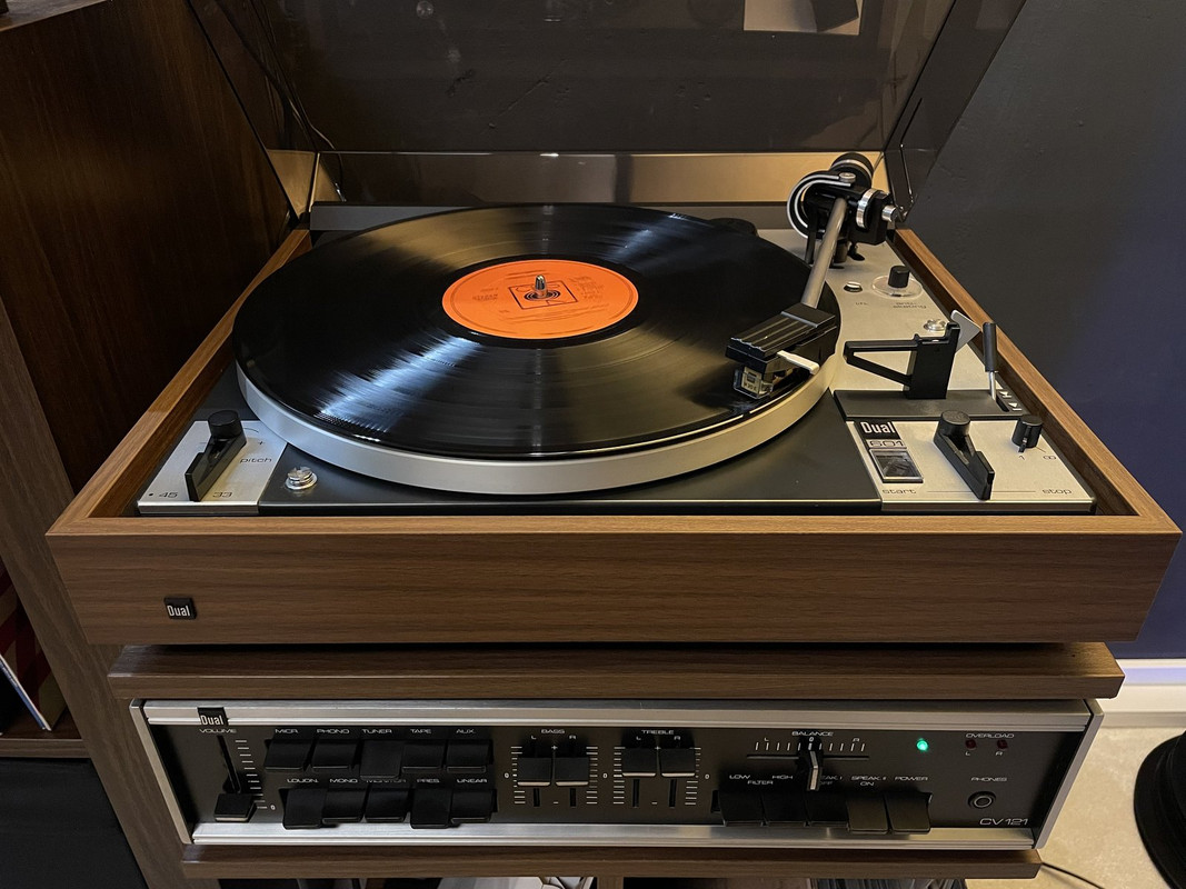 41E31379-B93C-4C76-807C-EBFFC0F46AB8