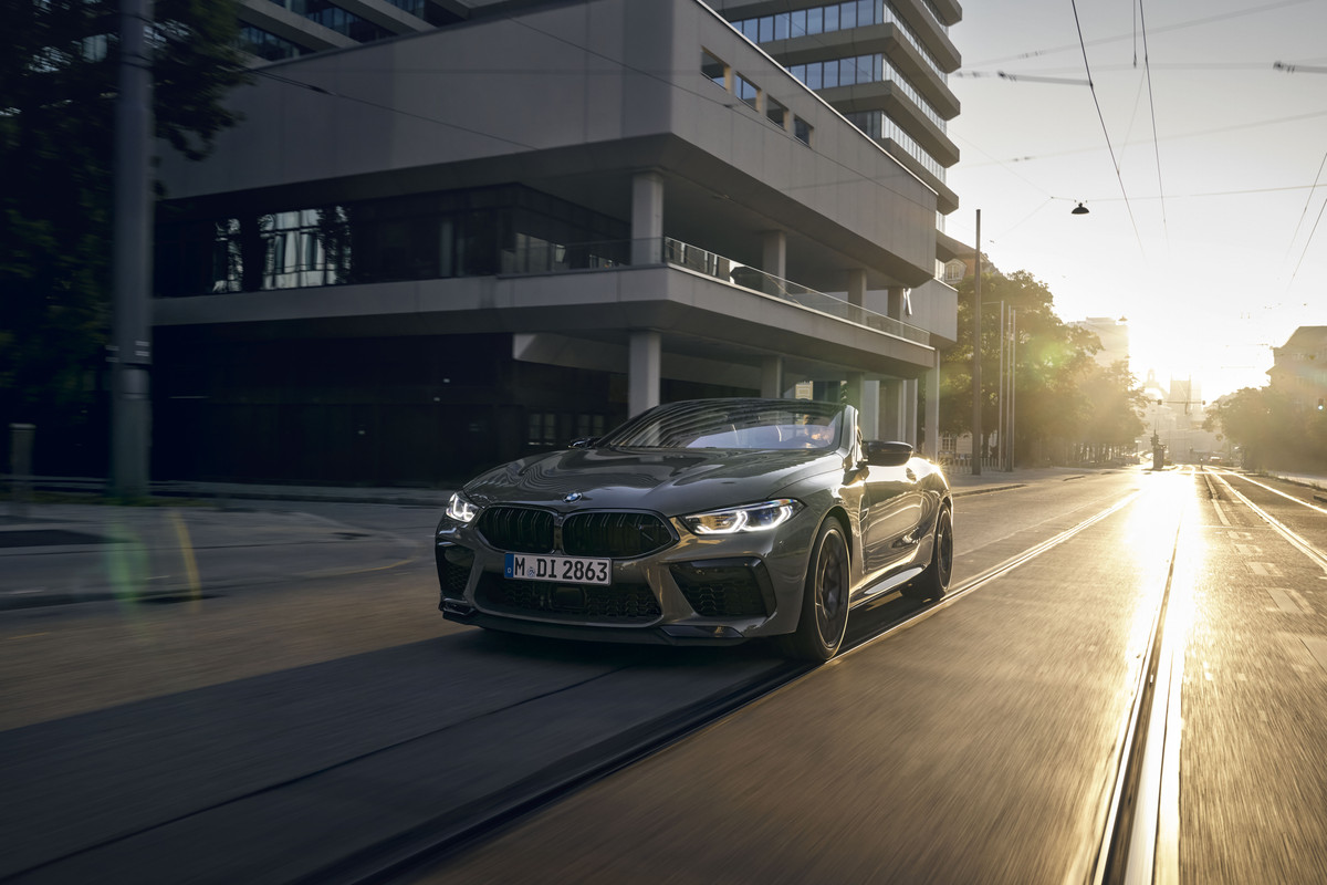P90448597_highRes_bmw-m8-competition-c
