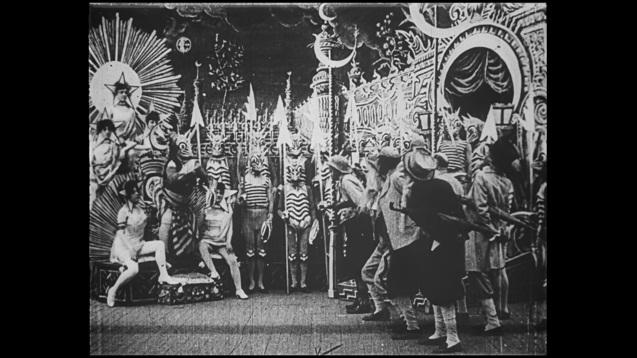 A Trip To The Moon (1902) Black and White 1080p BluRay BDrip 2.0