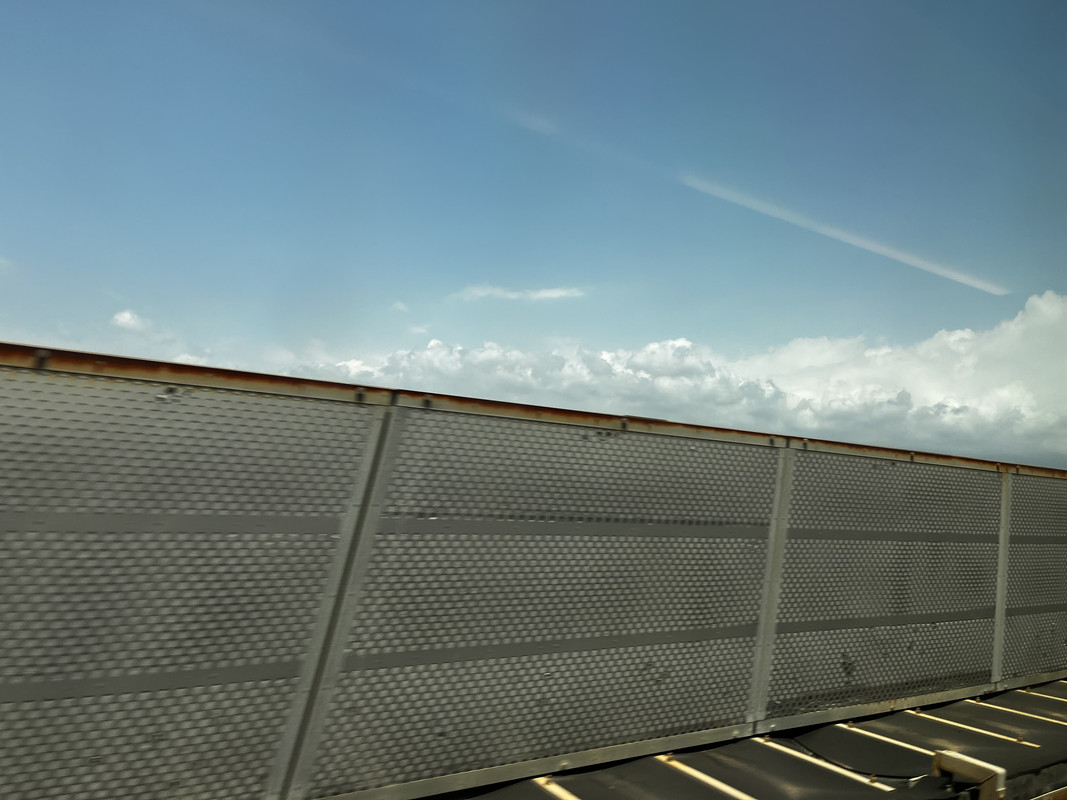 1BC8D132-0894-4648-8F5E-DAFF645C5A92