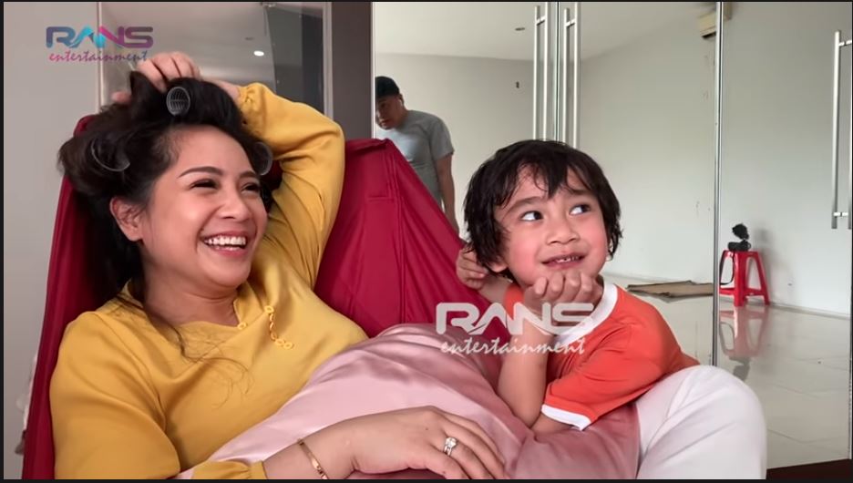Rafathar bocorkan rahasia Nagita Slavina ke Merry