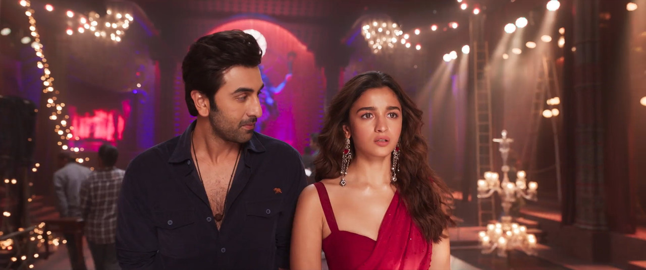 Brahmāstra Part One: Shiva 2022 WebRip [Hindi + Tamil + Telugu + Malayalam + Kannada] 480p 720p 1080p ESub Screenshot