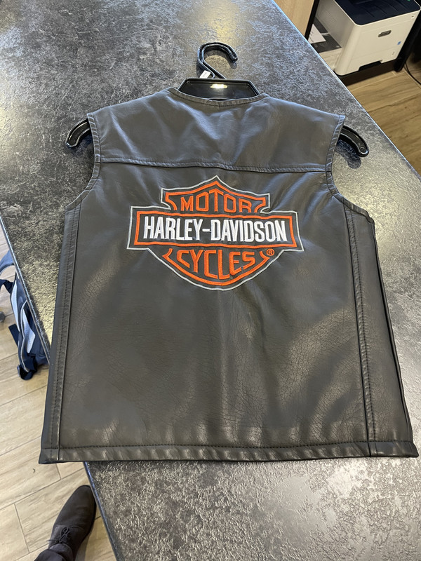 A63D80D9-5FA5-485D-8A28-D0D195ADE25E