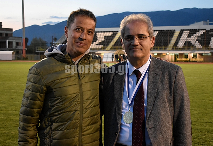 , &Tau;&epsilon;&lambda;&iota;&kappa;ό&sigmaf; &Kappa;&upsilon;&pi;έ&lambda;&lambda;&omicron;&upsilon; &Mu;&epsilon;&sigma;&sigma;&eta;&nu;ί&alpha;&sigmaf;: &Phi;&omega;&tau;&omicron;&rho;&epsilon;&pi;&omicron;&rho;&tau;ά&zeta; &alpha;&pi;&omicron; &tau;&eta;&nu; &Pi;&alpha;&rho;&alpha;&lambda;ί&alpha;