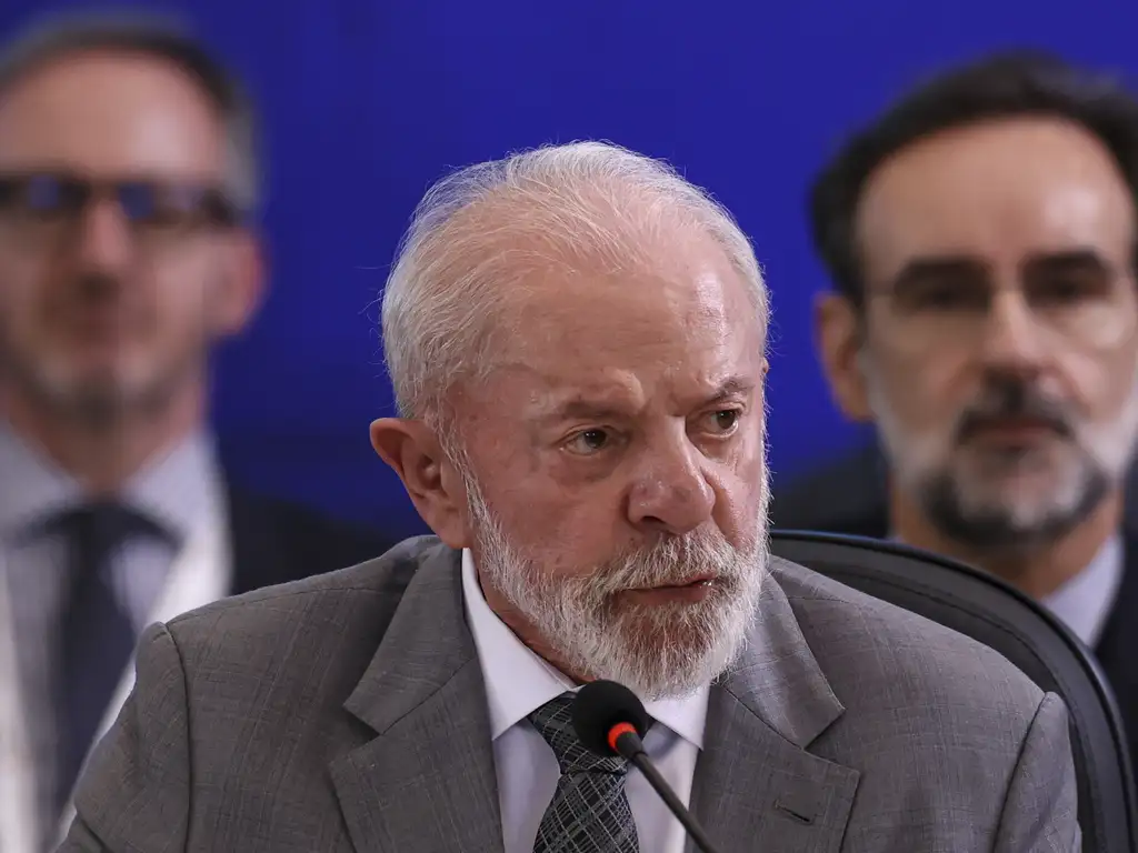 Presidente Lula ; pesquisa aponta desejo de mudança no governo