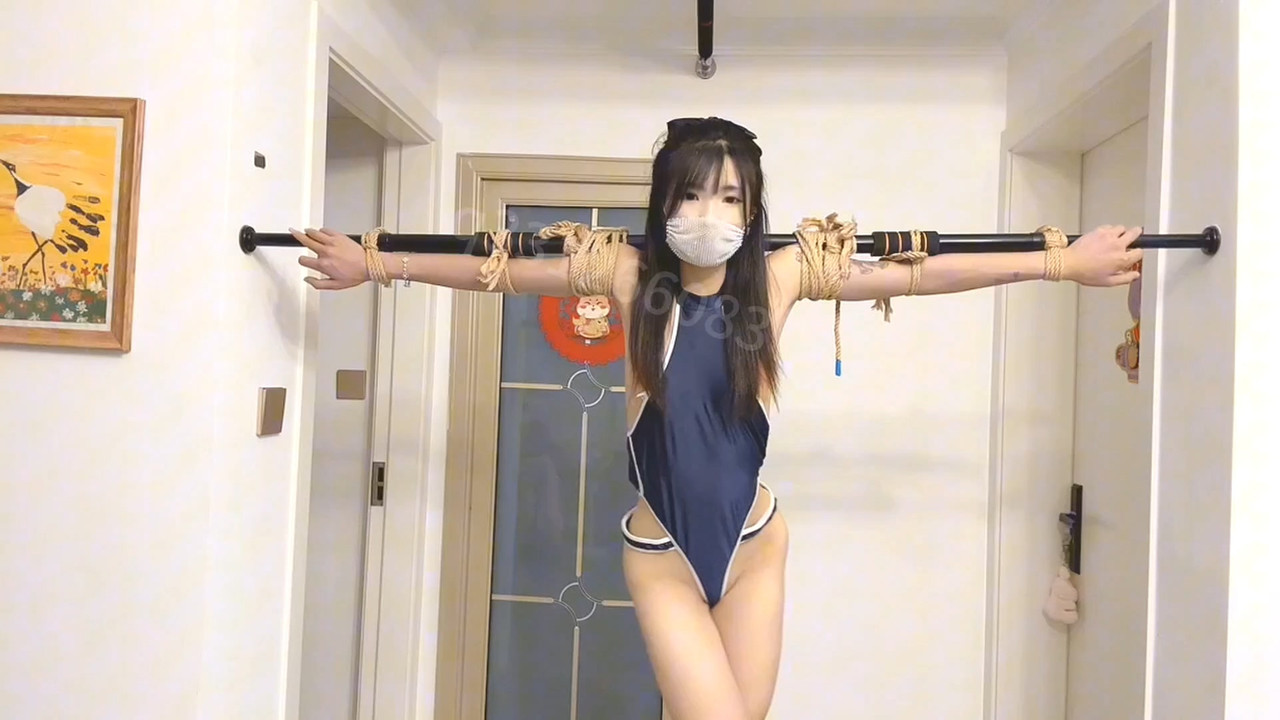 欢乐谷 体操运动员的特殊训练.mp4_20230816_091755.927