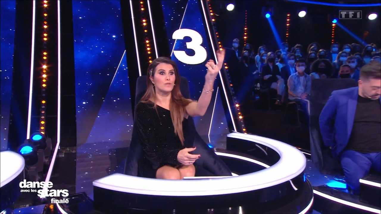 2021-11-26_22_55_TF1_Danse-avec-les-stars-la-suite.mp4_snapshot_01.12.41.125