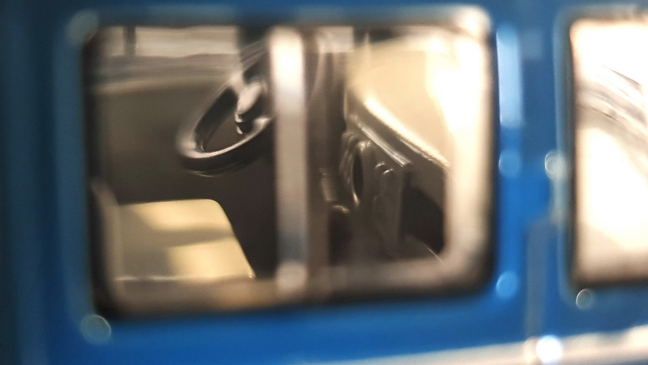 L319TRCL617_resize