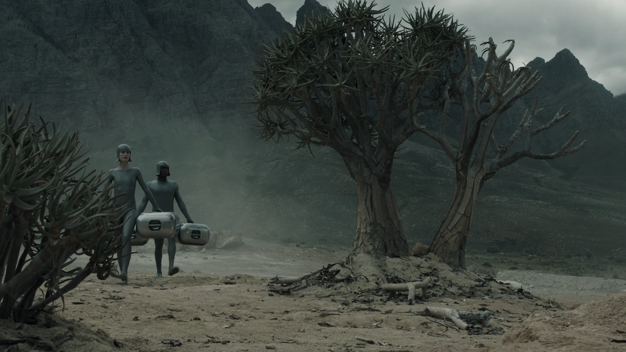 Raised.by.Wolves.2020.S01E01.Raised.By.Wolves.ITA.ENG.1080p.HMAX.WEB-DLMux.DD5.1.H.264-MeM.mkv_snaps